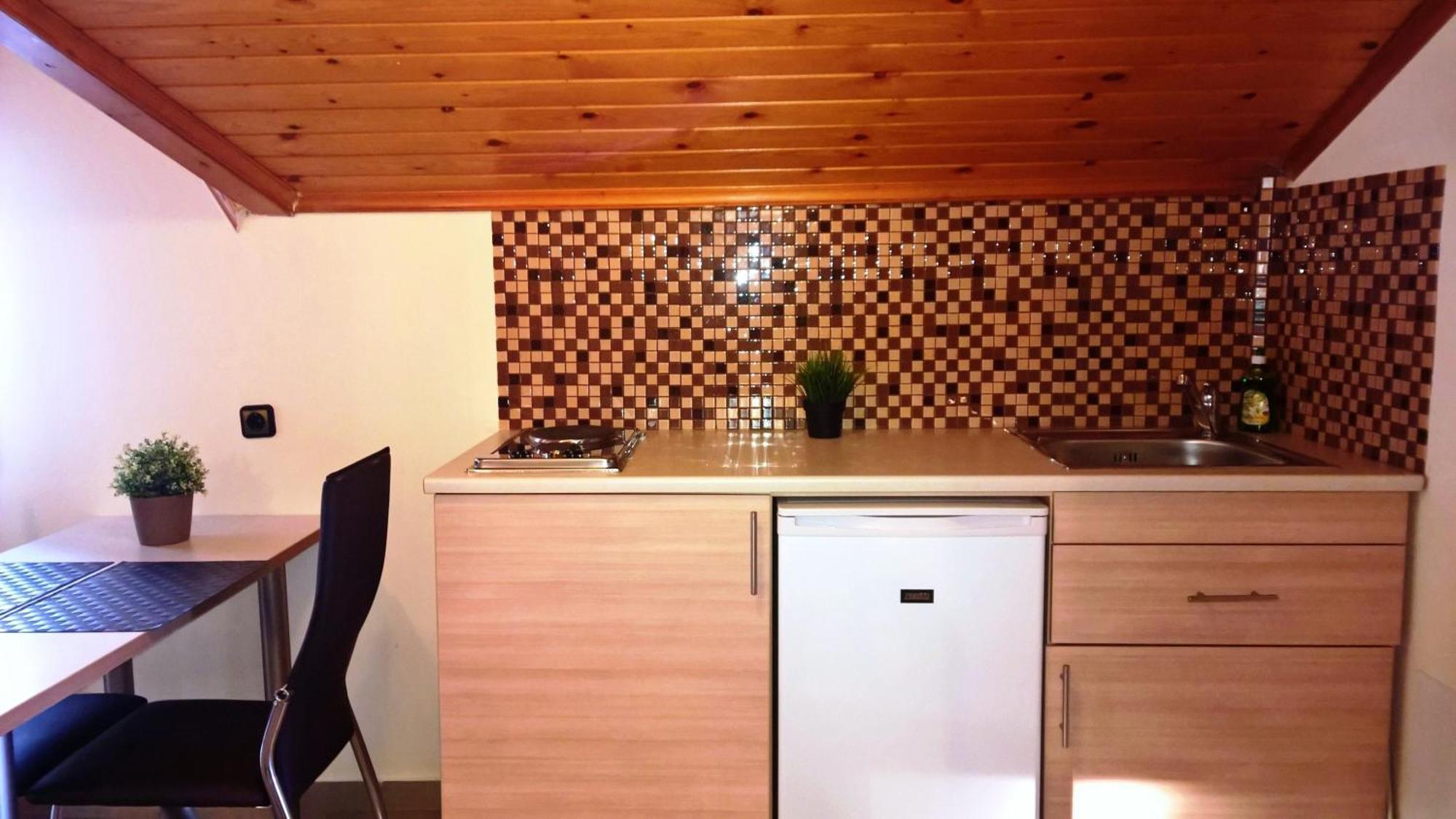Mari-Christi Apartments Poros  Phòng bức ảnh
