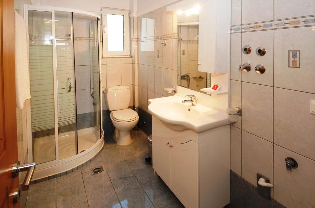 Mari-Christi Apartments Poros  Phòng bức ảnh