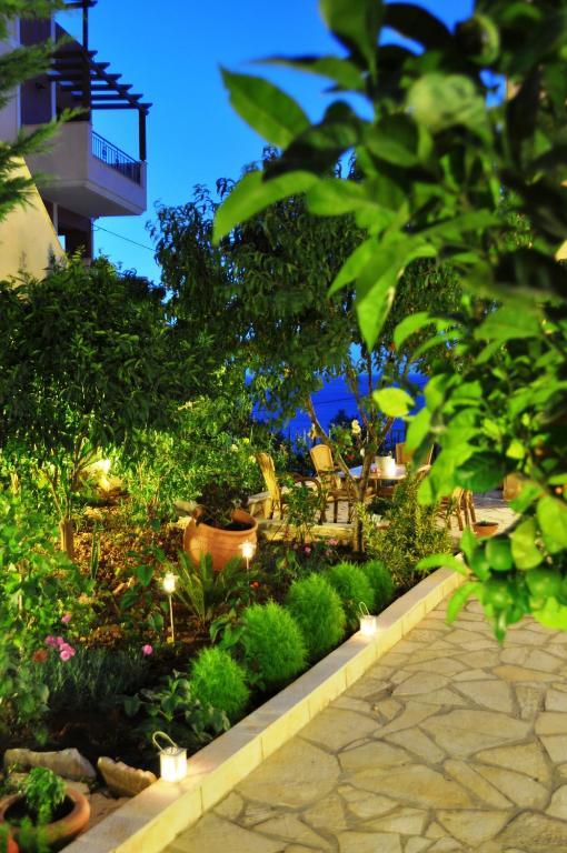 Mari-Christi Apartments Poros  Phòng bức ảnh